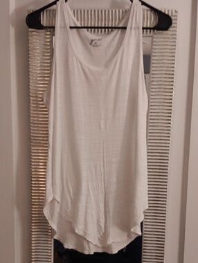 GNW White Scoop Neck Tank with Curved Hem